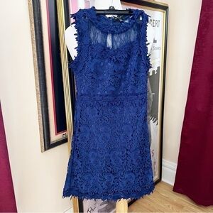 Romeo + Juliet Couture Blue Lace Sweetheart Key Hole Back Knee Length Dress